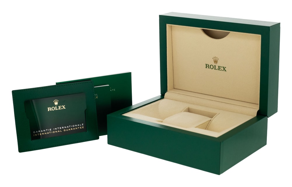 Rolex Oyster Perpetual 124300 Image 4